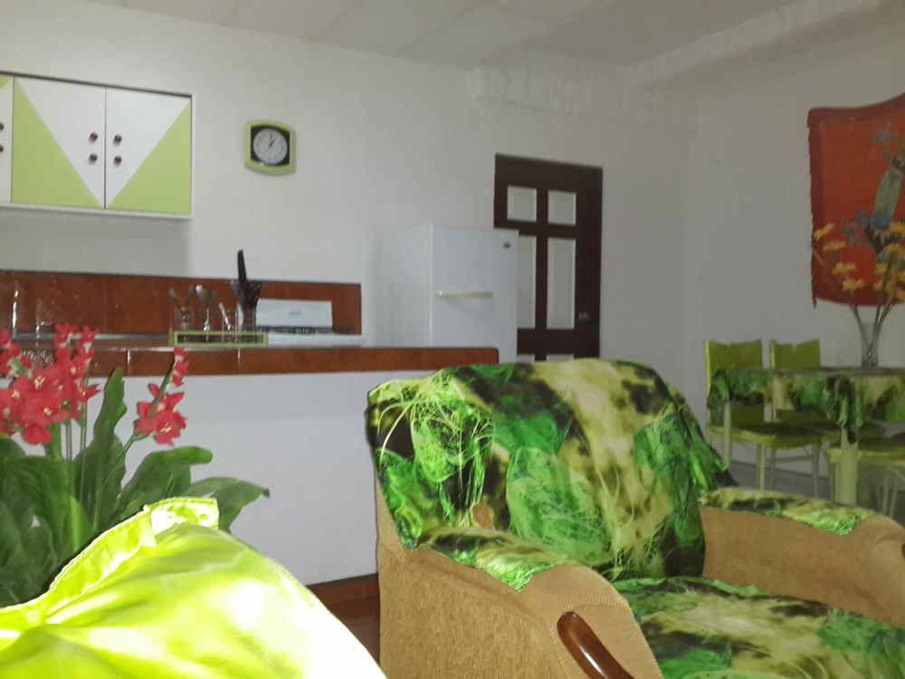 Barracuda Apartments Sámara Dış mekan fotoğraf